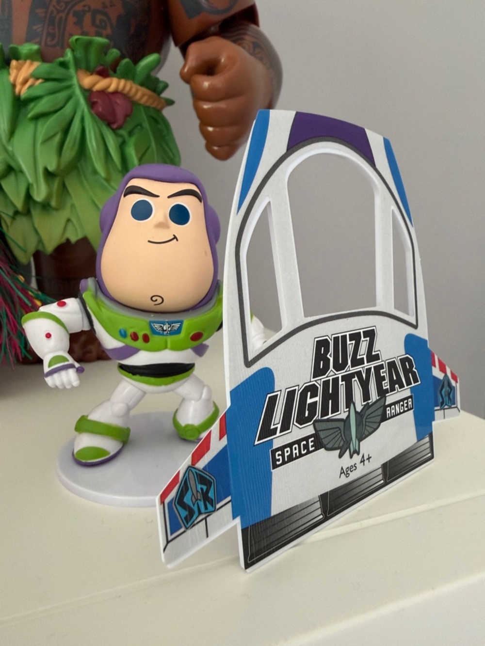 Disney Toy Story peek a boo mystery box Buzz Lightyear Figure